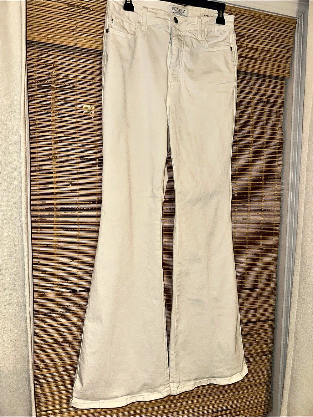 Judy Blue Flare Fit White Jeans - Waist 30